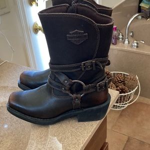 Harley Davidson boots, worn once